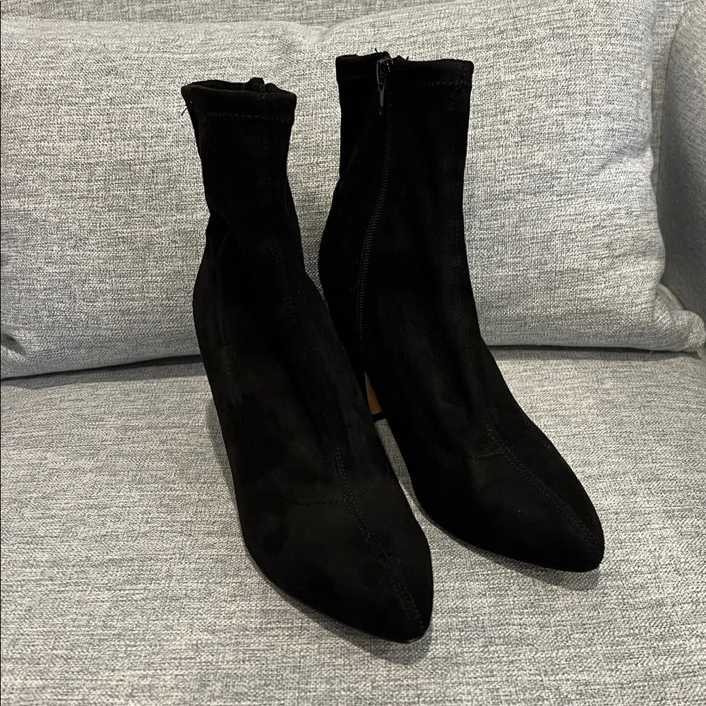 Steven Lieve Black Suede Pointed-Toe Sock Boots - Picture 8 of 11
